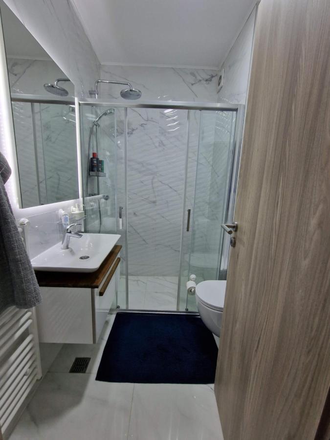Square Studio Tuzla Esterno foto