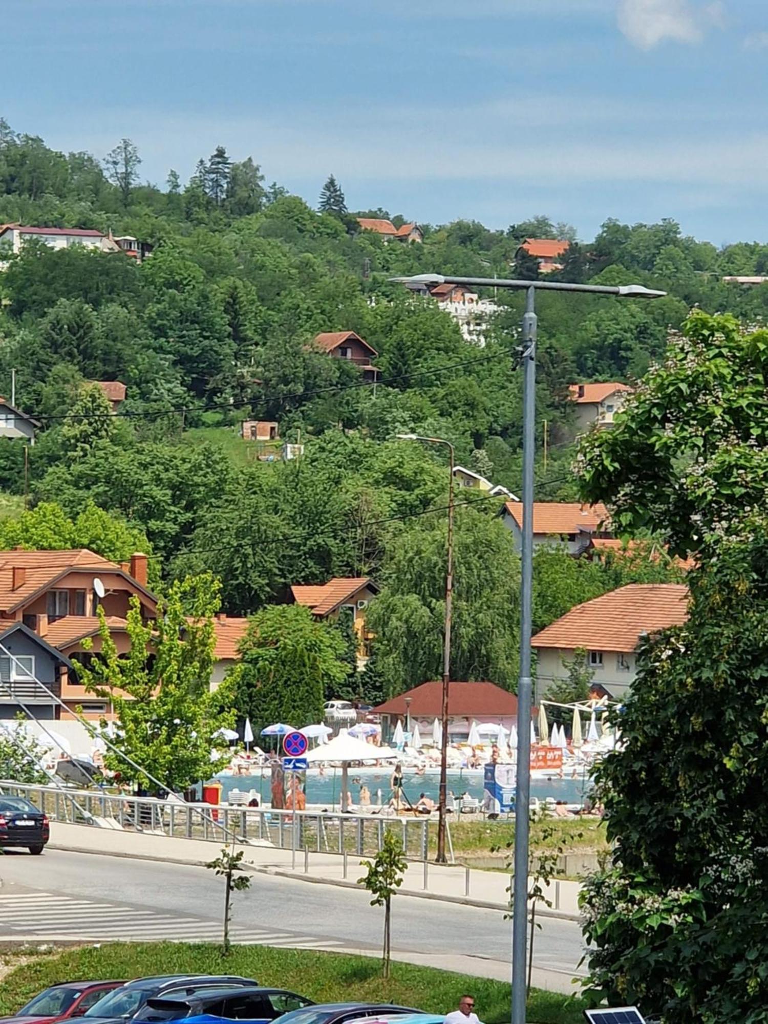 Square Studio Tuzla Esterno foto